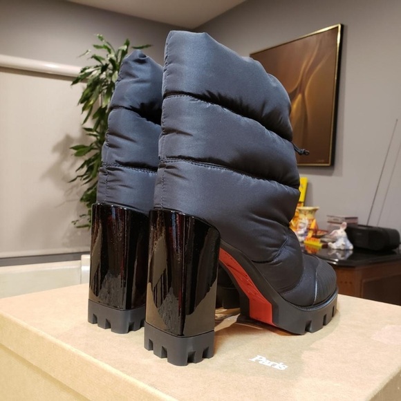 NEW Christian Louboutin Oriona Lug Quilted Bootie size 40.5 - Picture 8 of 14